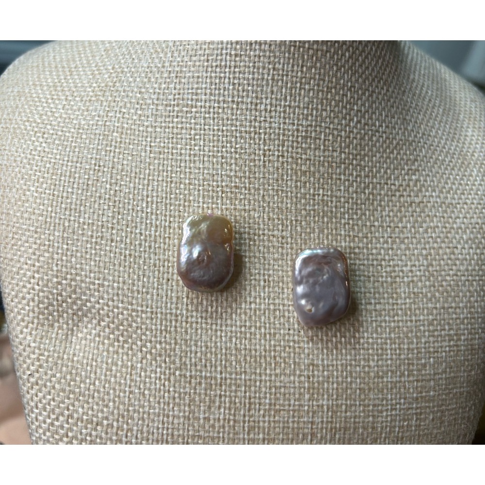 Elegant Pearl Stud Earrings